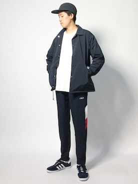 「FILA（フィラ）のアイテム（パンツ）」を使った、まっこいさん（メンズ・178cm）の秋コーディネート