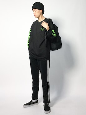 「HUF」｜「アイテム（スリッポン）」を使った、まっこいさん（メンズ・178cm）の秋コーディネート