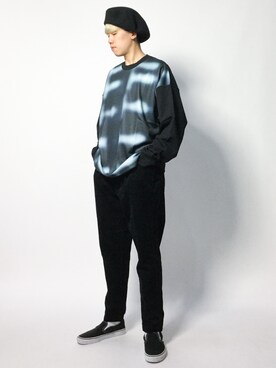 「総柄トップス」｜「アイテム（スリッポン）」を使った、まっこいさん（メンズ・178cm）の秋コーディネート