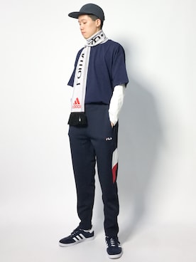 「FILA（フィラ）のアイテム（パンツ）」を使った、まっこいさん（メンズ・178cm）の秋コーディネート