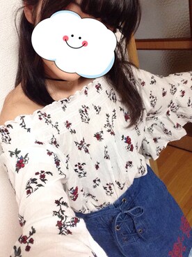 「WEGO（ウィゴー）のWEGO/刺繍台形ミニスカート（デニムスカート、ブルー系）」を使った、さえぐささん（レディース・155cm）の春コーディネート
