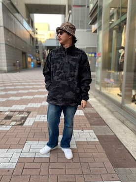 「AVIREX（アヴィレックス）のアイテム（その他トップス）」を使った、purinさん（メンズ・173cm）の秋コーディネート