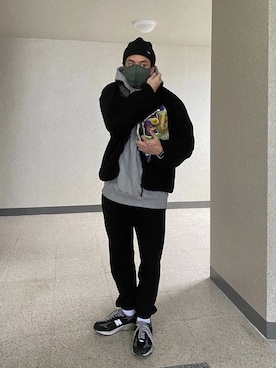 「Apple Watch」｜「アイテム（ジャケット/アウター）」を使った、Gyujinさん（メンズ・173cm）の冬コーディネート