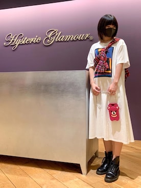 「チェックシャツ」｜「アイテム（PC・スマホグッズ/家電）」を使った、YUNさん（レディース・168cm）の夏コーディネート