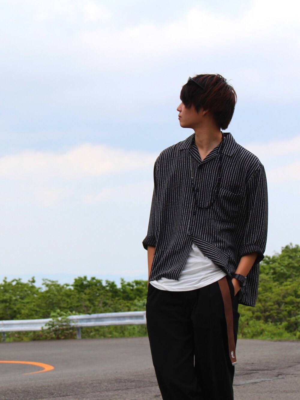 「夏、黒、カジュアルコーデ、HARE、ootd」｜「HAREのアイテム（ジャケット/アウター、ブラック系）」を使った、ロヒトさん（メンズ・183cm）の夏コーディネートの1枚目の写真