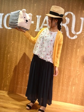 「アイテム（クッション/クッションカバー）」を使った、sakuraさん（レディース・156cm）の春コーディネート