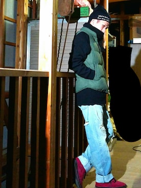 「OUT OF SIGHT（アウト オブ サイト）のアイテム」を使った、kzkbirdさん（メンズ・171cm）の冬コーディネート