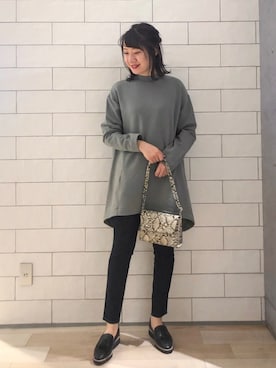 「大人シンプル」｜「アイテム（チュニック）」を使った、mioさん（レディース・163cm）の秋コーディネート