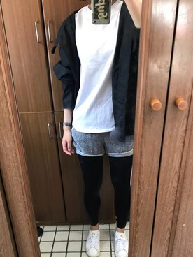 「Onitsuka Tiger（オニツカタイガー）のアイテム（パンツ、ブラック系）」を使った、momoさん（レディース・169cm）の春コーディネート