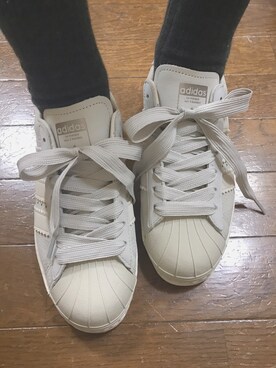 「emmi（エミ）のアイテム（スニーカー、その他）」を使った、momoさん（レディース・169cm）の冬コーディネート