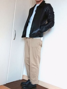 「LOUNGE LIZARD（ラウンジリザード）のアイテム（ライダースジャケット）」を使った、shin☺️さん（メンズ・171cm）の春コーディネート