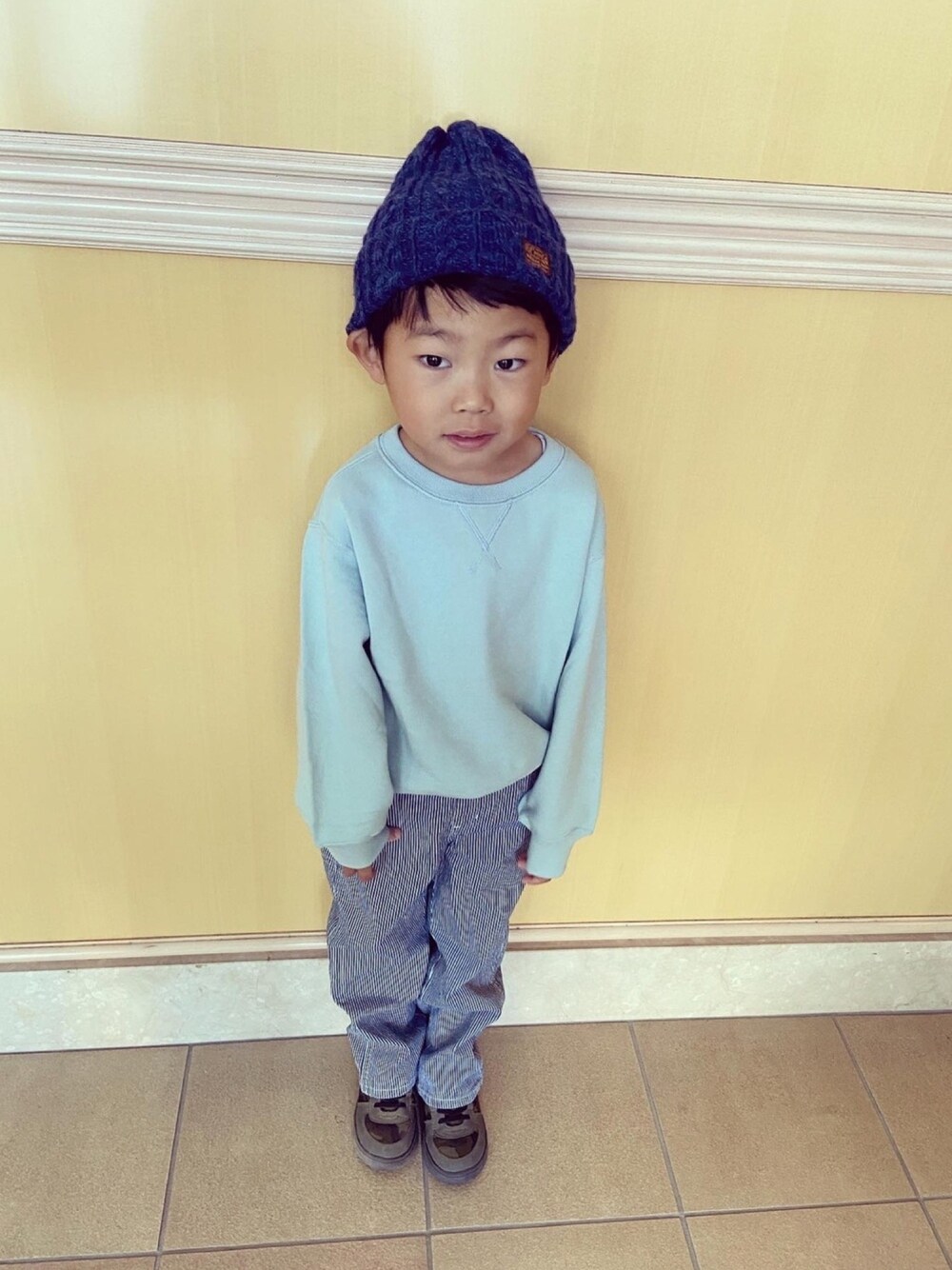 「ユニクロ、秋のマイ旬スタイル、シンプルコーデ、blue、男の子、6歳、スウェット、ペインターパンツ、kids」｜「UNIQLOのアイテム（スウェット、ブルー系）」を使った、ゆうき◡̈⋆さん（キッズ・110cm）の秋コーディネートの1枚目の写真