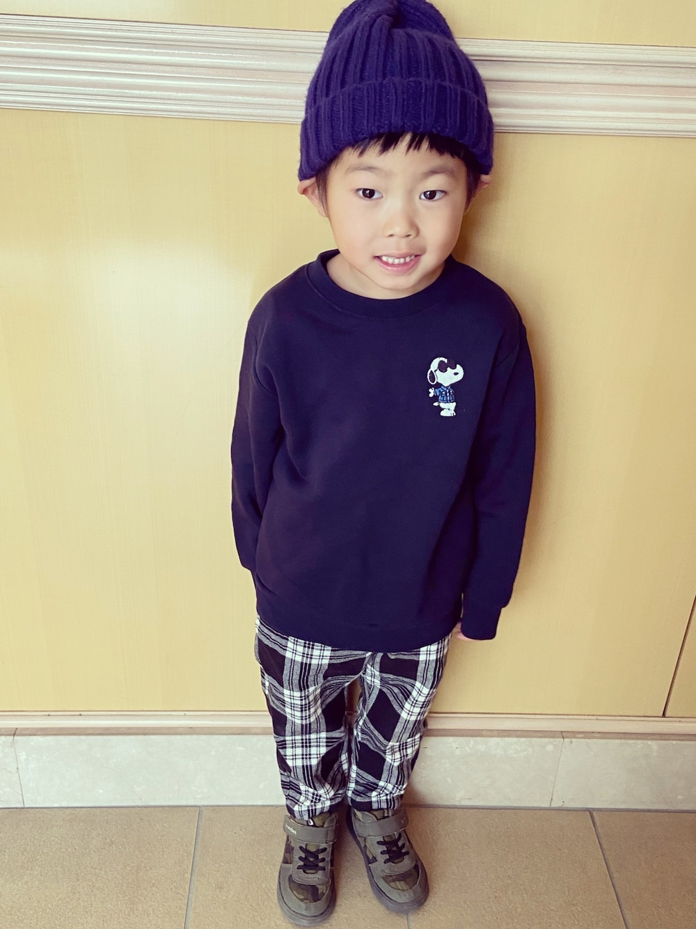「年末WEAR感謝祭、GU、ピーナッツ(PEANUTS)、スウェット、シェフパンツ、チェック、6歳、男の子」｜「GUのアイテム（トップス、ブルー系）」を使った、ゆうき◡̈⋆さん（キッズ・110cm）の冬コーディネートの1枚目の写真
