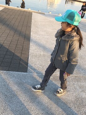 「Right-on（ライトオン）のアイテム（ダウンジャケット/コート）」を使った、KiKiさん（キッズ・110cm）の春コーディネート