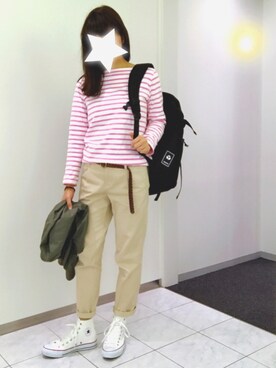 チノパンツを使った ピンクボーダー のレディース人気ファッションコーディネート Wear
