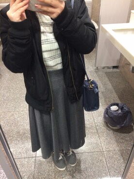 「INGNI（イング）のアイテム（スカート、グレー系）」を使った、CHIHIROさん（レディース・143cm）の春コーディネート