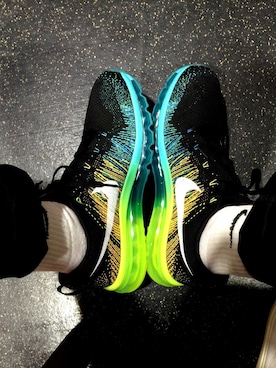 「Nike flyknit」｜KIRIさん（メンズ・180cm）の春コーディネート