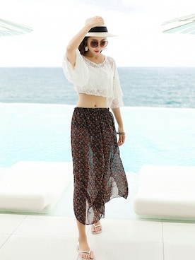 「アイテム（水着）」を使った、angellunaさん（レディース・169cm）の冬コーディネート