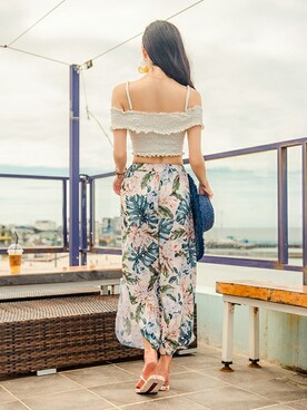 「アイテム（水着）」を使った、angellunaさん（レディース・170cm）の冬コーディネート