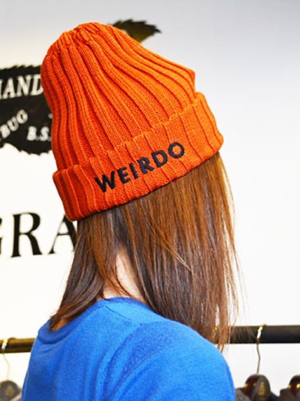 「アメカジ、オレンジニット、春コーデ、WEIRDO」｜「WEIRDOのアイテム（ニットキャップ/ビーニー、オレンジ系）」を使った、wolfpack_mayuさん（レディース・160cm）の春コーディネートの1枚目の写真