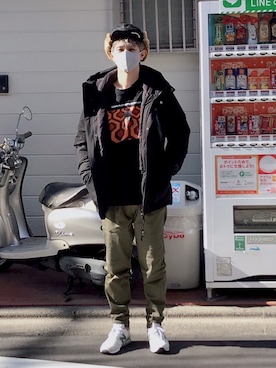 「中年」｜「アイテム（スニーカー）」を使った、あっぱのすけさん（メンズ・173cm）の冬コーディネート