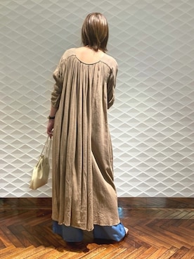 「URBAN RESEARCH ROSSO（アーバンリサーチロッソ）のJAMIRAY　EASY SHEEP LEATHER BAG（ショルダーバッグ、ホワイト系）」を使った、takikawaさん（レディース・168cm）の春コーディネート