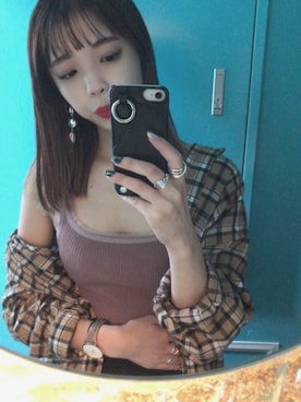 「アイテム（ピアス（両耳用））」を使った、フィーさん（レディース・164cm・20代）の秋コーディネート