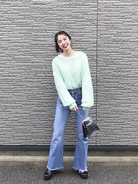 「透かし編みニット」｜フィーさん（レディース・164cm）の春コーディネート