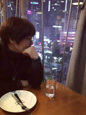 「日系极简」｜「アイテム（チェスターコート）」を使った、红楼叹さん（レディース・158cm）の春コーディネート