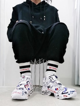 「INSTA PUMP FURY」｜アールさん（メンズ・172cm）の冬コーディネート