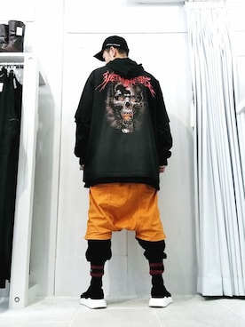 「Cody Sanderson」｜「アイテム（帽子）」を使った、アールさん（メンズ・172cm）の秋コーディネート