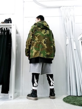 「RICK OWENS」｜「アイテム（ミリタリージャケット）」を使った、アールさん（メンズ・172cm）の秋コーディネート