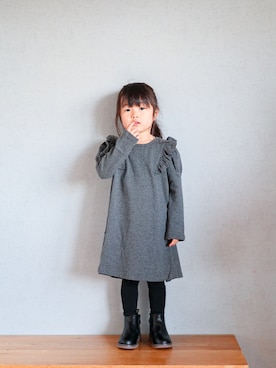 「肩フリル」｜「アイテム（ワンピース/ドレス）」を使った、ゆ＆りさん（キッズ・110cm）の冬コーディネート