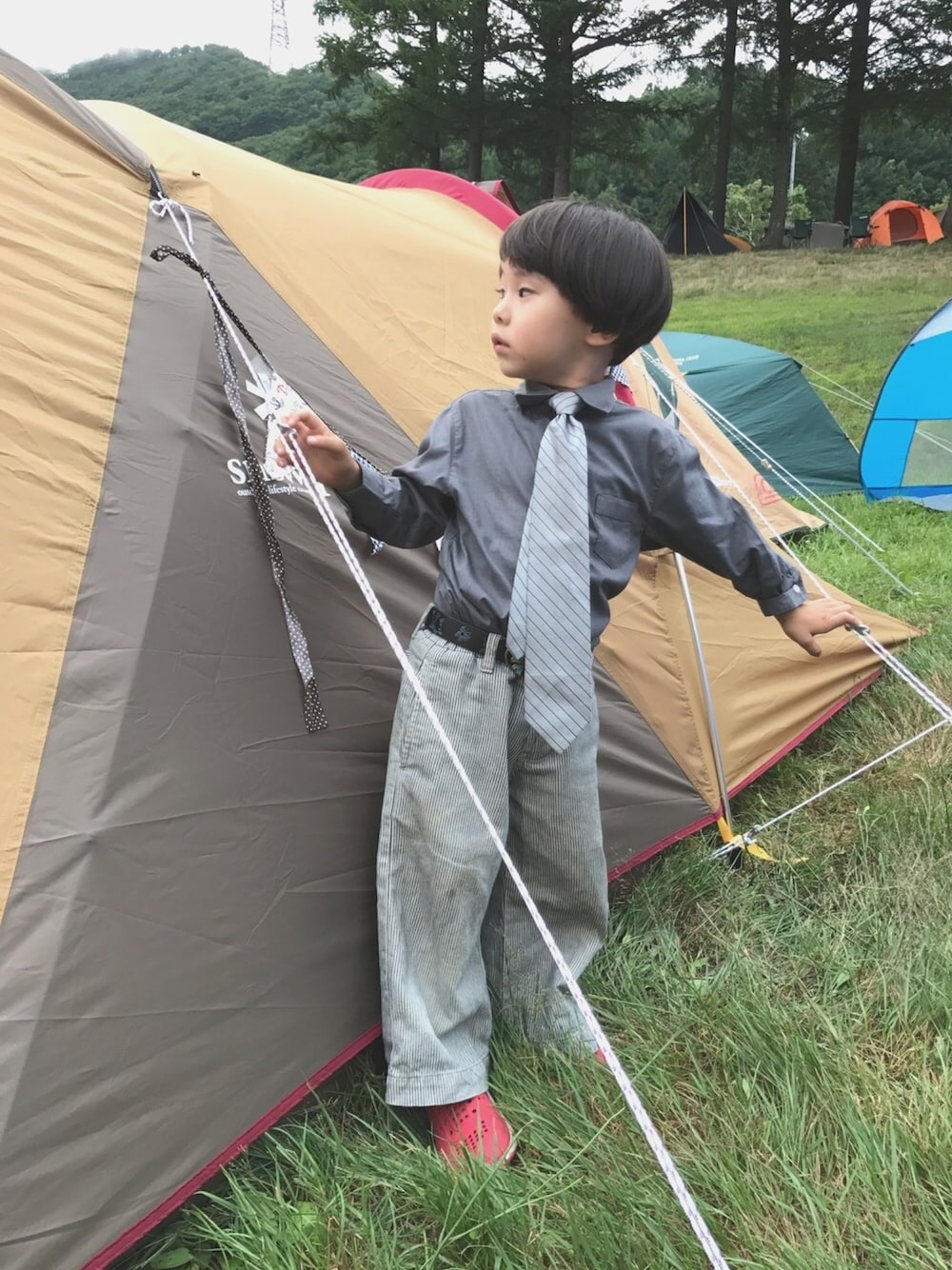「フジロック」｜「焼きとうもろこしのアイテム（ブラジャー、イエロー系）」を使った、Tsumugiさん（キッズ・100cm）の夏コーディネートの1枚目の写真