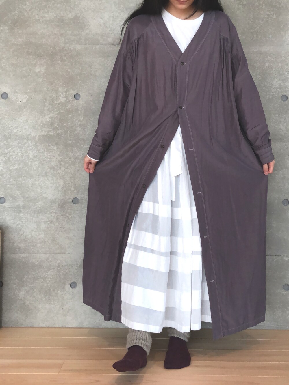 「note et silence の60/スーピマコットン ロングスリーブプルオーバー（Tシャツ/カットソー、ホワイト系）」を使った、ferisiaさん（レディース・153cm）の秋コーディネートの1枚目の写真