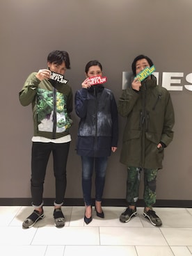 「機能性素材」｜「アイテム（その他アウター）」を使った、hatasayakaさん（レディース・160cm）の秋コーディネート