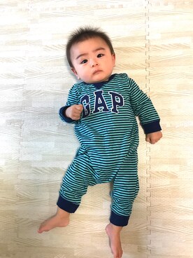 「アイテム（ロンパース、グリーン系）」を使った、わっちさん（キッズ・60cm）の冬コーディネート