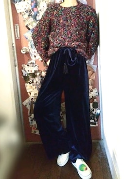 「ゆるニット」｜「アイテム（スリッポン）」を使った、Neさん（レディース・151cm）の秋コーディネート