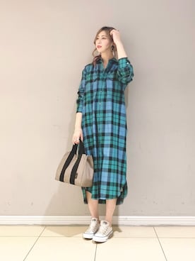 「TICCA（ティッカ）のアイテム（シャツワンピース）」を使った、ERIKA (BABYLONE)さん（レディース・166cm）の秋コーディネート