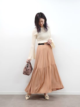 「LAURA DI MAGGIO（ローラディマッジオ）のアイテム」を使った、ERIKA (BABYLONE)さん（レディース・166cm）の秋コーディネート