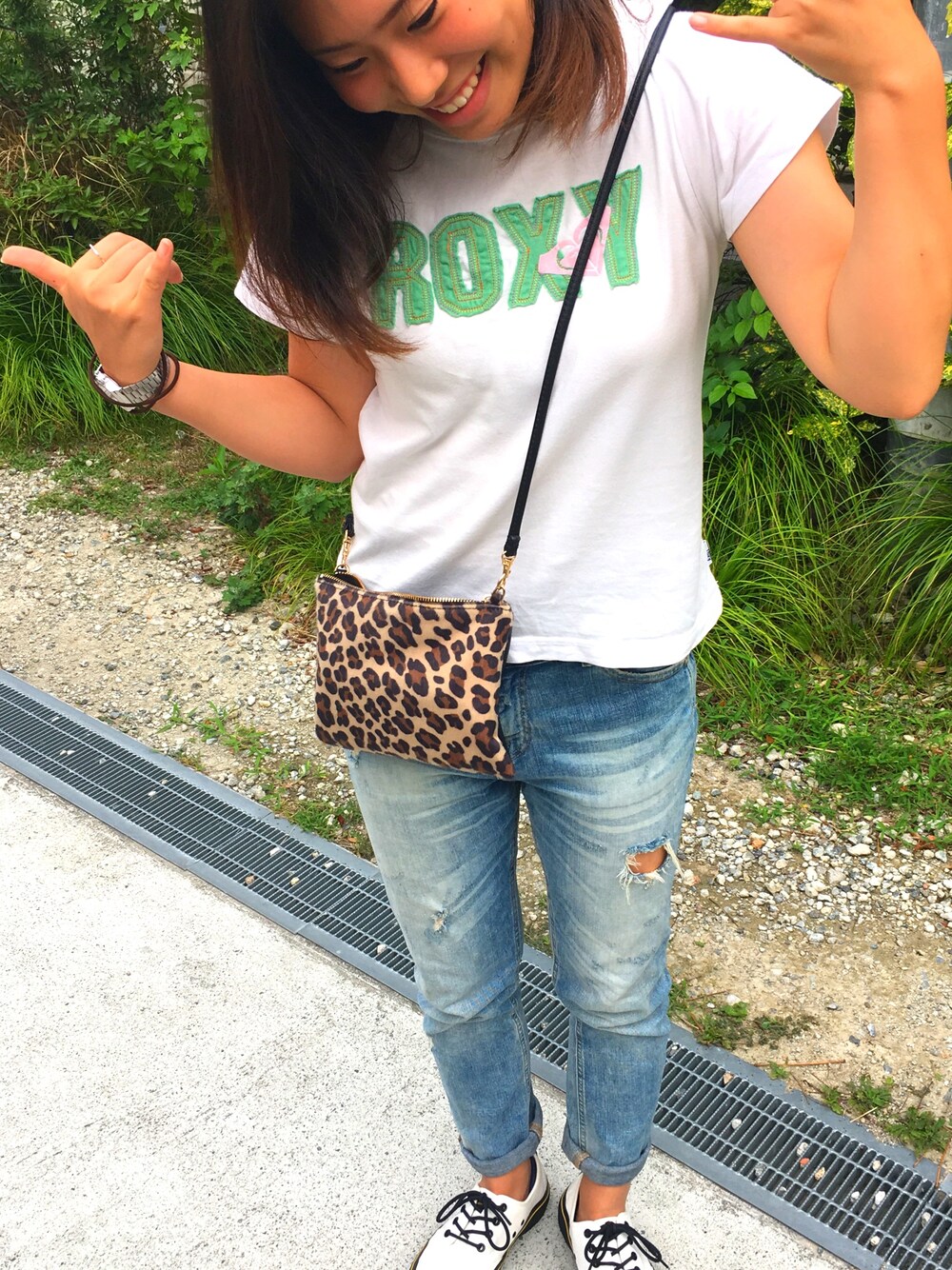 「ROXY」｜「ROXYのアイテム（Tシャツ/カットソー、ホワイト系）」を使った、miyuuさん（レディース・160cm）の秋コーディネートの1枚目の写真