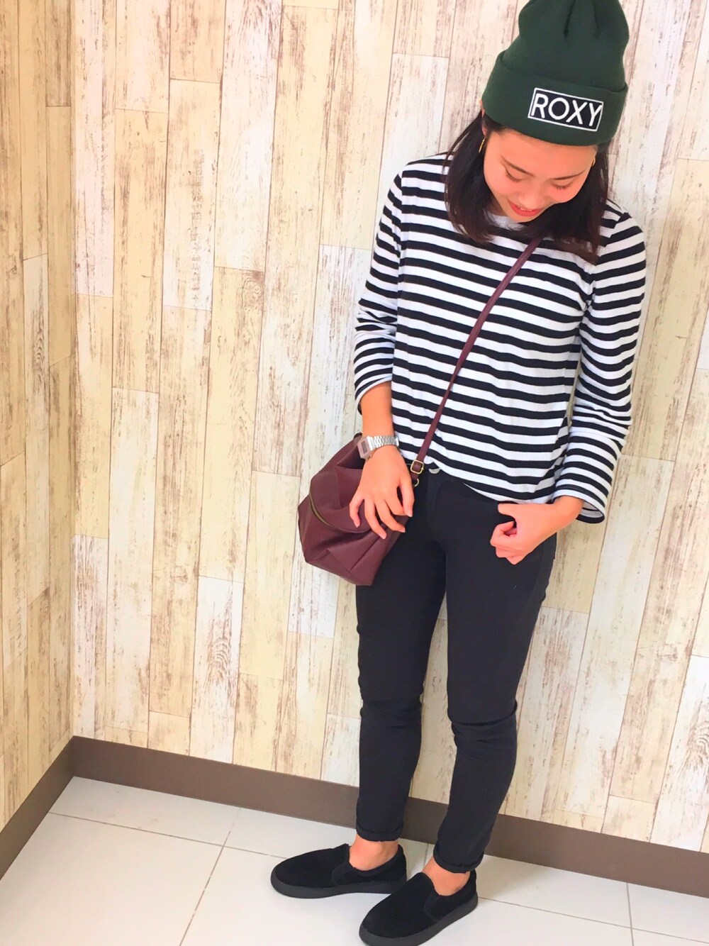 「ROXY、MUJI、ボーダー、秋、秋のコーデ、シンプルコーデ」｜「ROXYのアイテム（ニットキャップ/ビーニー、グリーン系）」を使った、miyuuさん（レディース・160cm）の秋コーディネートの1枚目の写真