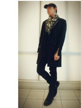 「glamb（グラム）のアイテム（チェスターコート）」を使った、KAZUYAさん（メンズ・172cm）の秋コーディネート