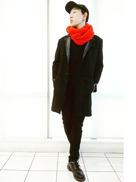 「glamb（グラム）のアイテム（チェスターコート）」を使った、KAZUYAさん（メンズ・172cm）の冬コーディネート