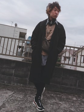 「CONVERSE TOKYO（コンバーストウキョウ）のアイテム（ショルダーバッグ）」を使った、KAZUYAさん（メンズ・172cm）の冬コーディネート