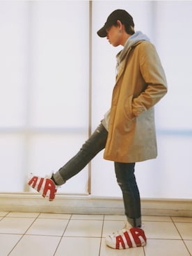 「DIESEL（ディーゼル）のアイテム（トレンチコート）」を使った、KAZUYAさん（メンズ・172cm）の秋コーディネート