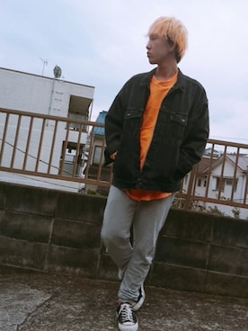 「フォロバ」｜「アイテム（デニムジャケット）」を使った、KAZUYAさん（メンズ・172cm）の秋コーディネート
