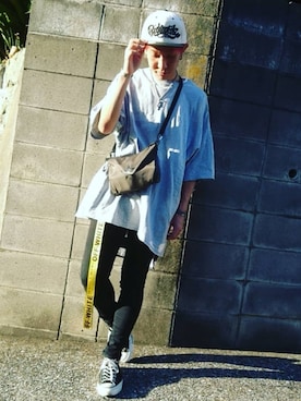 「CONVERSE TOKYO（コンバーストウキョウ）のアイテム（ショルダーバッグ）」を使った、KAZUYAさん（メンズ・172cm）の春コーディネート