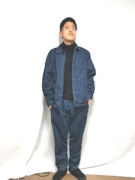 「GU（ジーユー）のアイテム（デニムパンツ、ブルー系）」を使った、whitehorse72さん（メンズ・180cm）の冬コーディネート