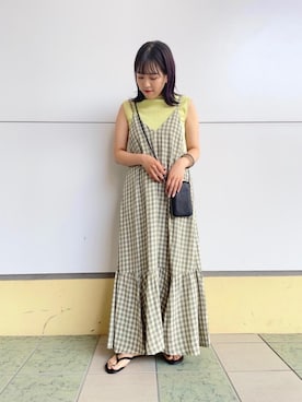 「RECOMMEND  ITEM STYLING」｜「アイテム（財布/小物）」を使った、岩本　実紗さん（レディース・158cm）の春コーディネート